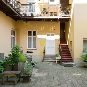 Sekretne Gniazdko W Tajemniczym Ogrodzie Apartament